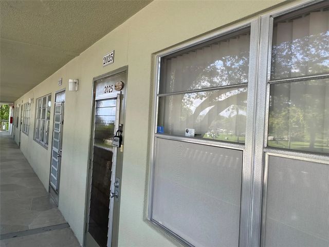 3 of 31 - 2025 Berkshire B #2025, Deerfield Beach, FL