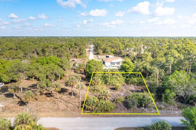 2 of 14 - 773 Cadis Street E, Lehigh Acres, FL