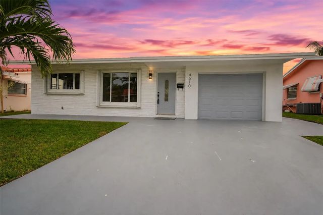 2 of 36 - 4510 Nw 49th Drive, Tamarac, FL