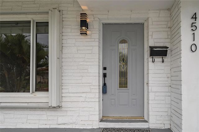 5 of 36 - 4510 Nw 49th Drive, Tamarac, FL