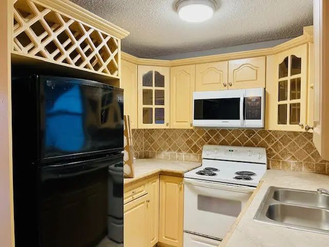 3 of 28 - 4491 Nw 1st Terrace, Deerfield Beach, FL