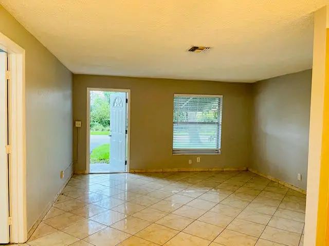 4 of 28 - 4491 Nw 1st Terrace, Deerfield Beach, FL