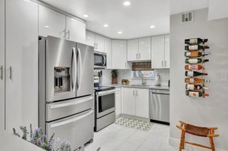 Photo of Listing #F10474113