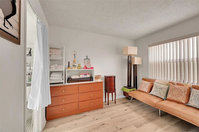 3 of 39 - 10442 Sunrise Lakes Boulevard #202, Sunrise, FL