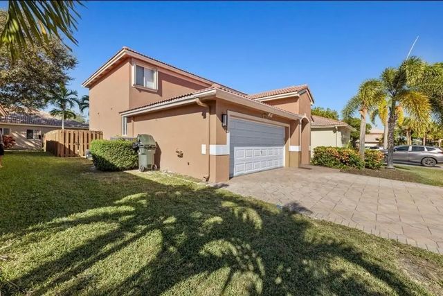 2 of 27 - 4647 Waycross Drive, Coconut Creek, FL