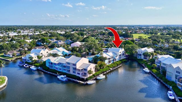 3901 Se Saint Lucie Boulevard #d-31, Stuart