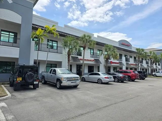 3 of 42 - 9200 Belvedere Road #101, Royal Palm Beach, FL