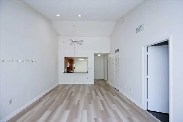 446 Sw 113th Way #446, Pembroke Pines