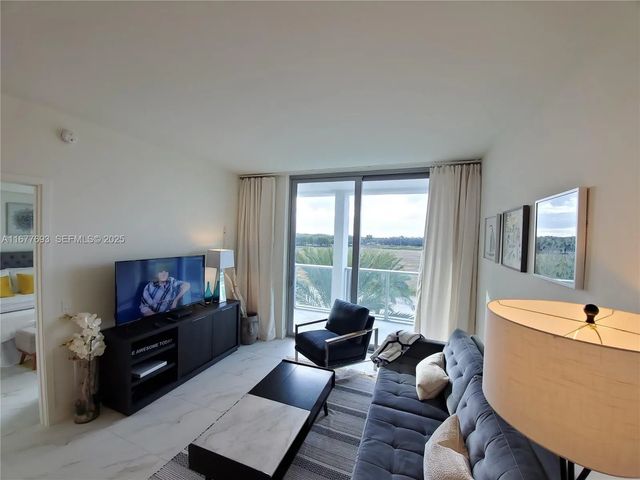 2000 Metropica Way #305, Sunrise