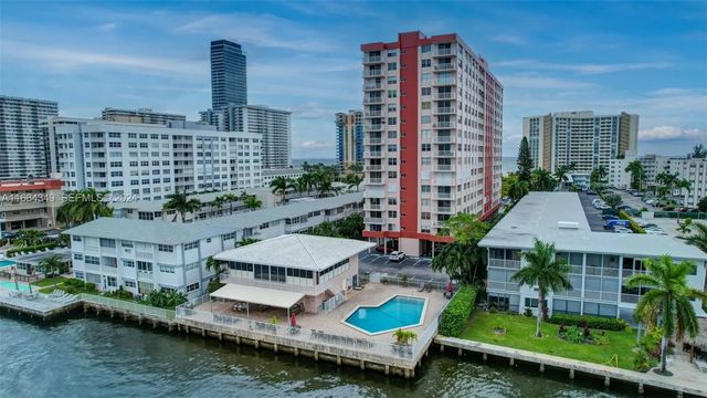 5 of 62 - 3161 S Ocean Drive #203, Hallandale Beach, FL