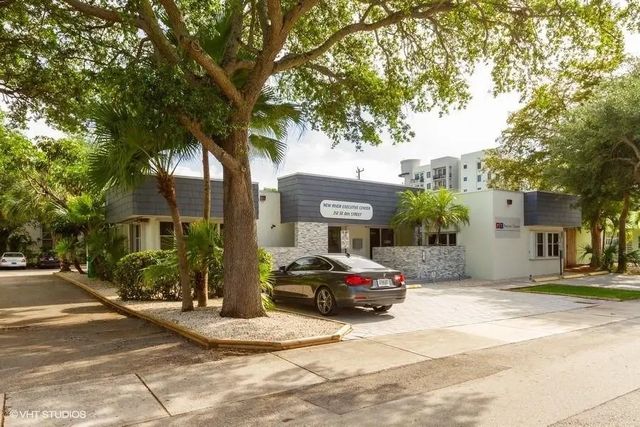 212 Se 8th Street, Fort Lauderdale