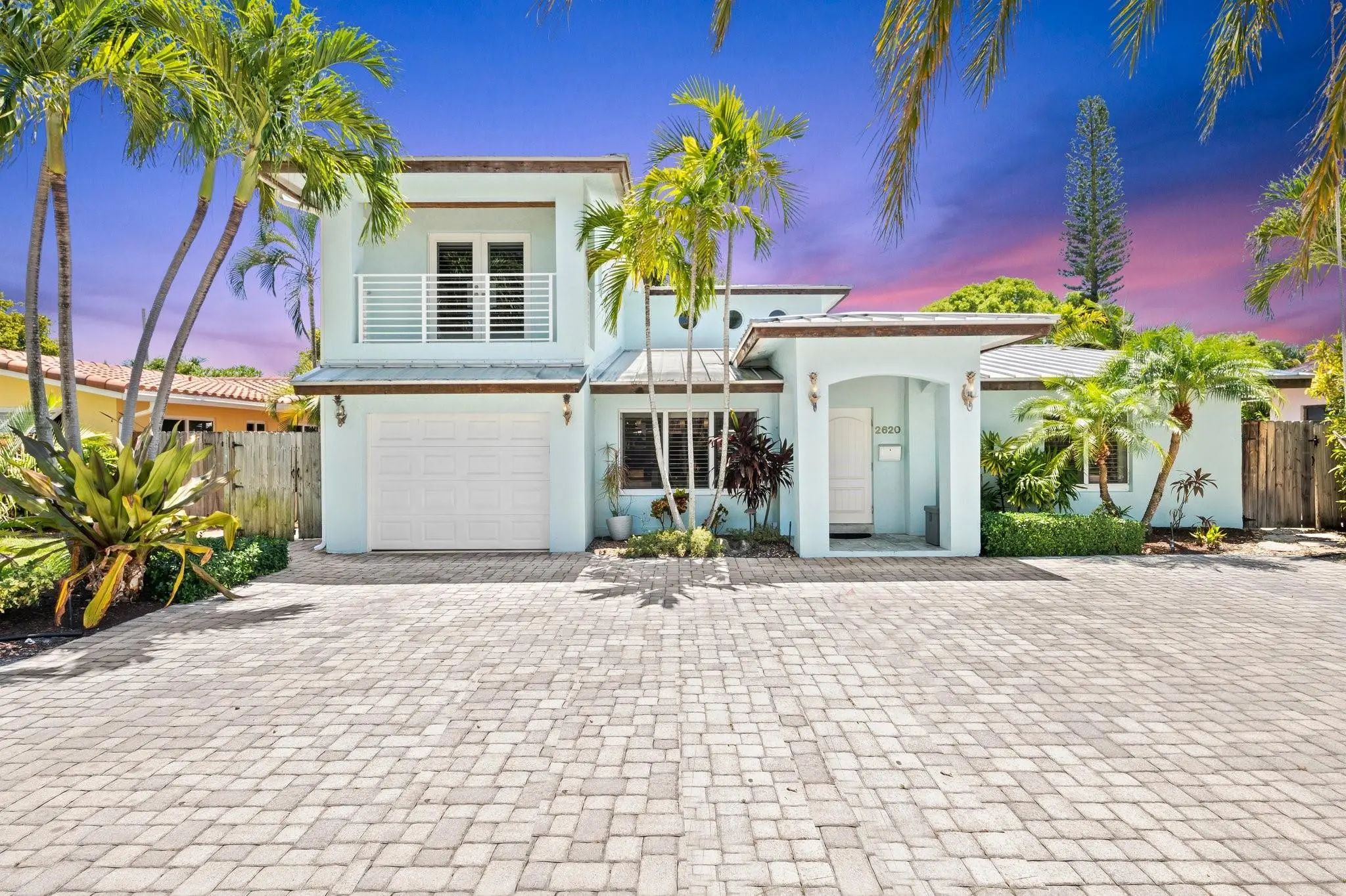 2620 Ne 19th Avenue, Lighthouse Point