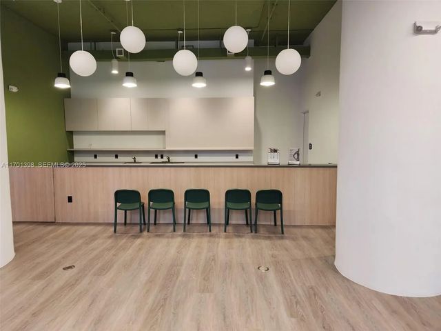 5 of 30 - 7825 Nw 107th Avenue #718, Doral, FL