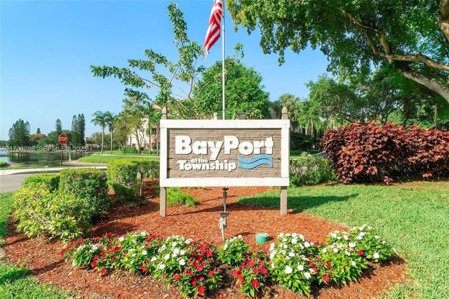 3 of 42 - 4300 Nw 30th Street #141, Coconut Creek, FL