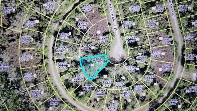 1825 Merchant Circle, Lehigh Acres