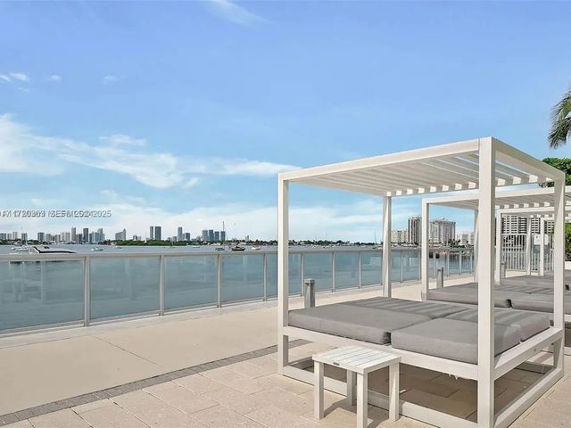 3 of 15 - 1000 West Avenue #bs107, Miami Beach, FL