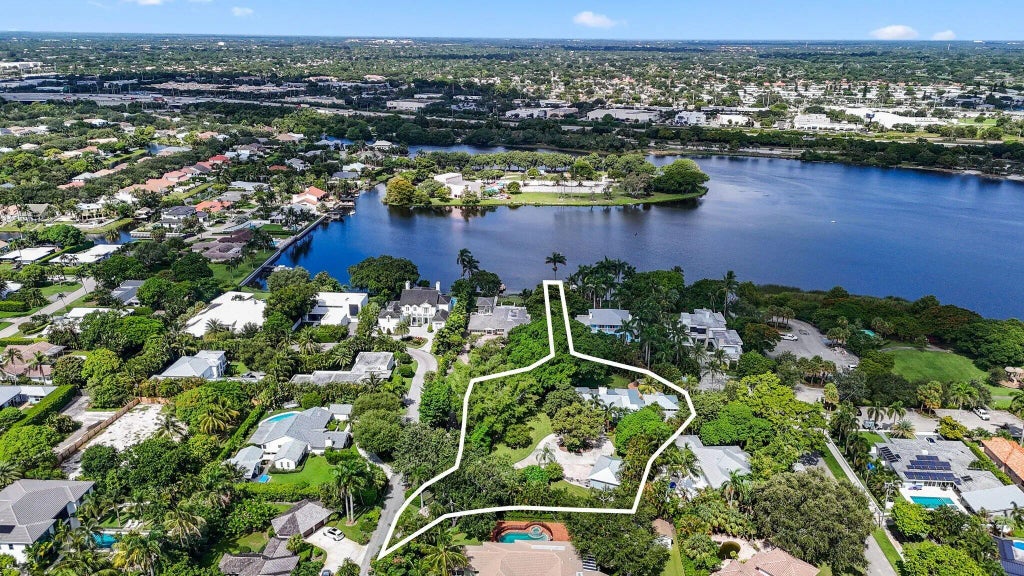 920 Hibiscus Lane, Delray Beach