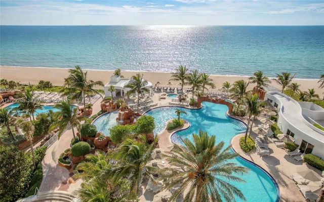 2 of 19 - 18001 Collins Avenue #916, Sunny Isles Beach, FL