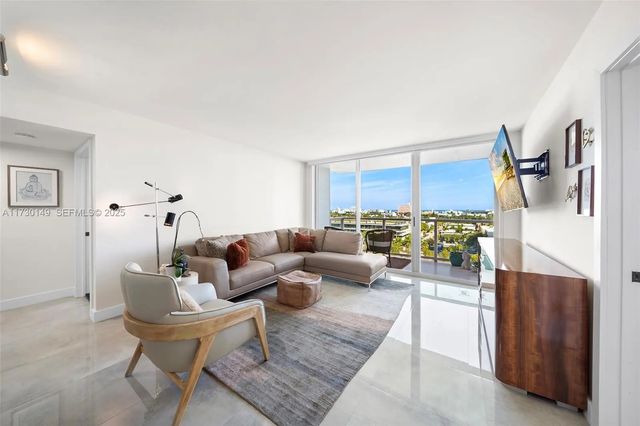 2 of 48 - 650 West Avenue #1004, Miami Beach, FL