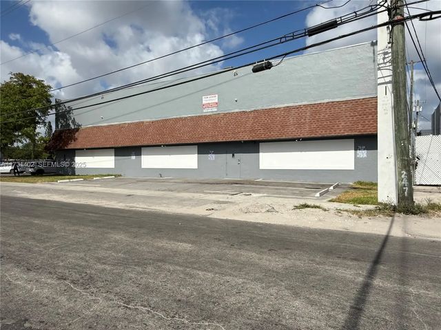 2 of 17 - 5801 Plunkett Street #2, Hollywood, FL