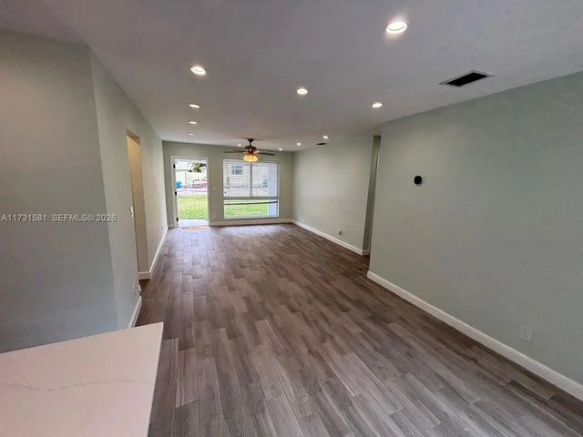 4 of 23 - 1426 Arthur Street, Hollywood, FL