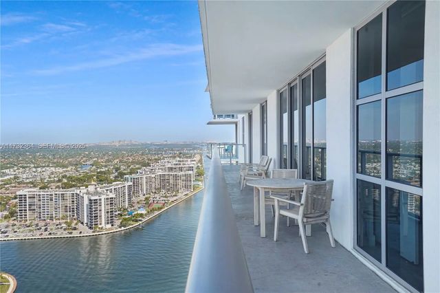 4010 S Ocean Drive #r2604, Hollywood