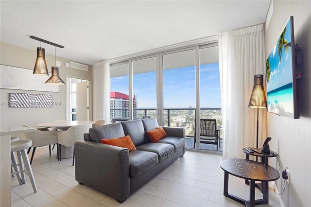 3 of 70 - 4010 S Ocean Drive #r2604, Hollywood, FL
