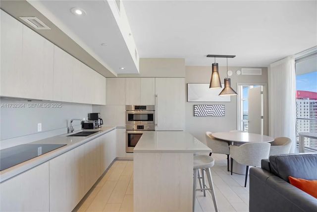5 of 70 - 4010 S Ocean Drive #r2604, Hollywood, FL