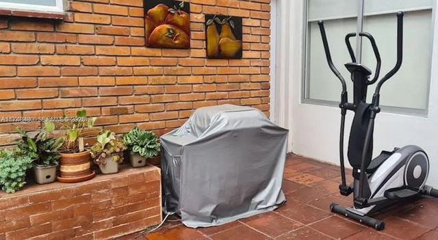 4 of 41 - Cra 71 Pontevedra, , 