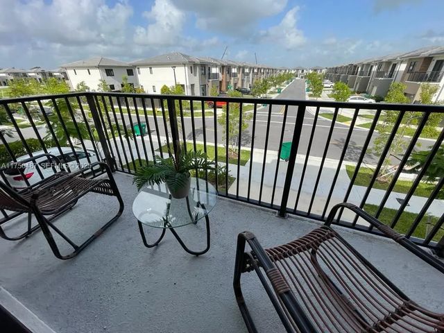 3 of 35 - 302 Nw 11th Court, Florida City, FL