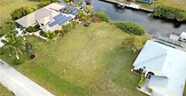 407 Nw 33rd Avenue, Cape Coral