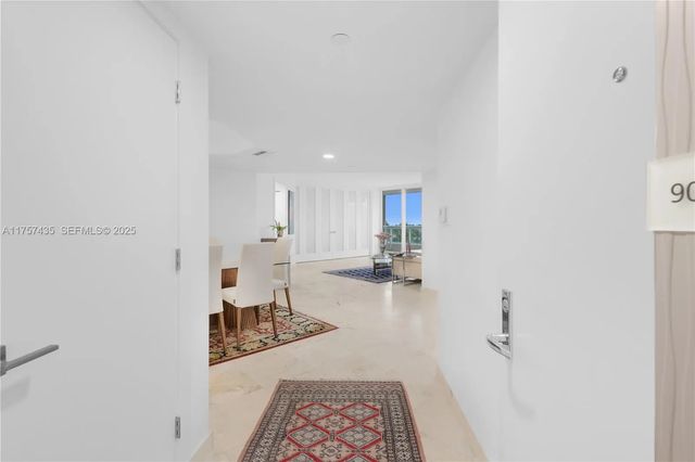 4 of 17 - 21055 Yacht Club Drive #902, Aventura, FL