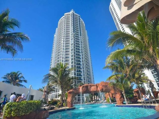 18001 Collins Avenue #1415, Sunny Isles Beach