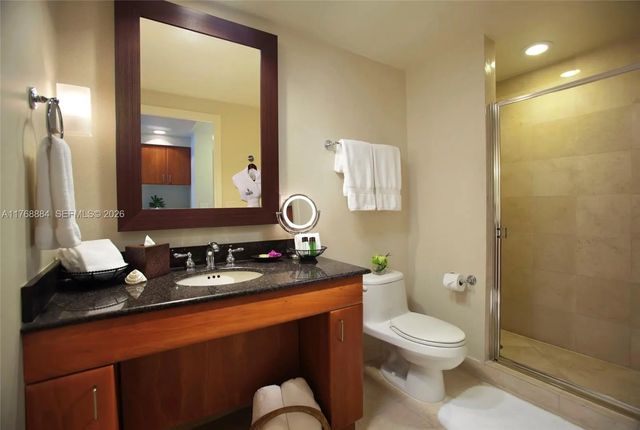 3 of 13 - 18001 Collins Avenue #1415, Sunny Isles Beach, FL