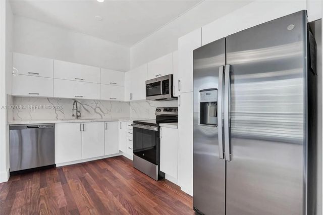 3 of 45 - 234 Ne 3rd Street #2202, Miami, FL