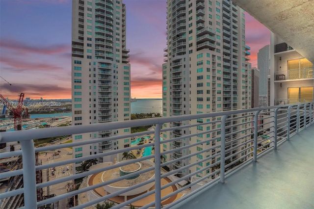 4 of 45 - 234 Ne 3rd Street #2202, Miami, FL
