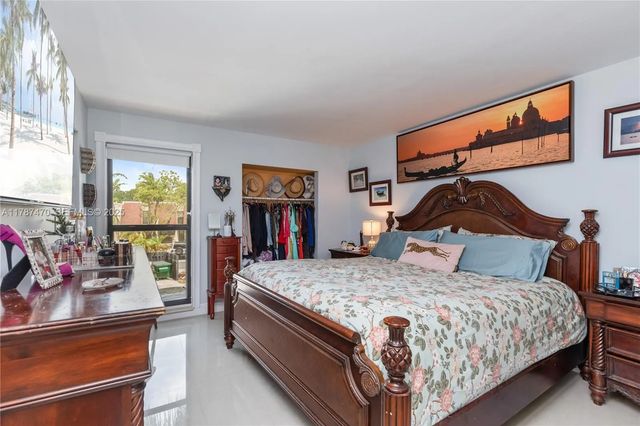 5 of 26 - 8956 Palm Tree Lane #8956, Pembroke Pines, FL