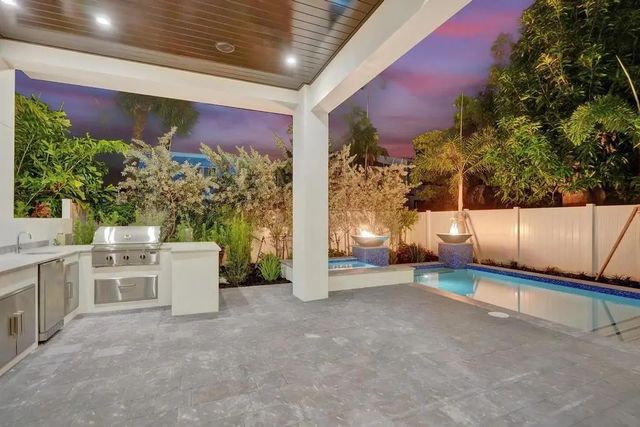 5 of 54 - 4524 Seagrape Drive #2 South, Lauderdale-By-The-Sea, FL