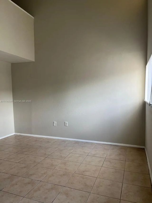 5 of 22 - 4002 Dolomite #a, Orlando, FL