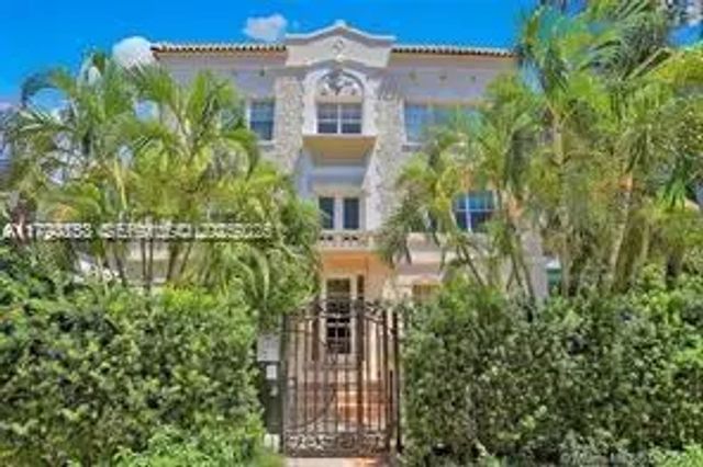 1611 Michigan Avenue #19, Miami Beach