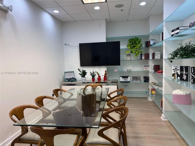 2 of 26 - 20900 Ne 30th Avenue #503 + Assigned Parking, Aventura, FL