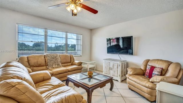 3087 Newport S #3087, Deerfield Beach