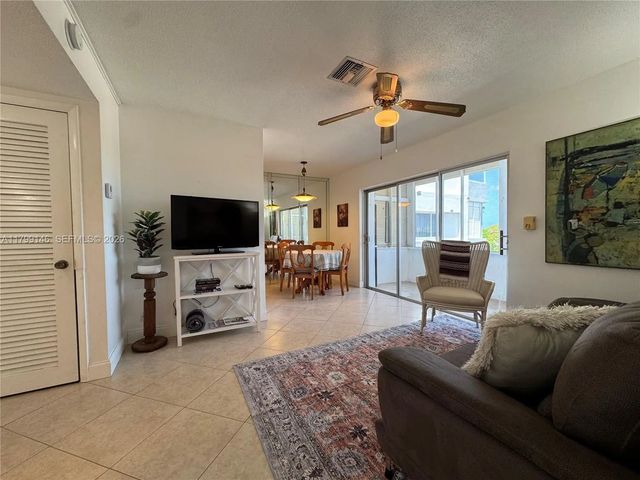 4 of 51 - 1700 Pierce Street #702, Hollywood, FL