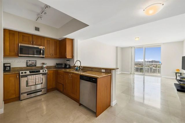 4 of 30 - 1755 E Hallandale Beach Boulevard #1604e, Hallandale Beach, FL