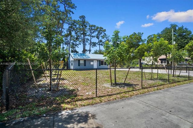 4 of 32 - 4736 Lake Worth Road, Greenacres, FL