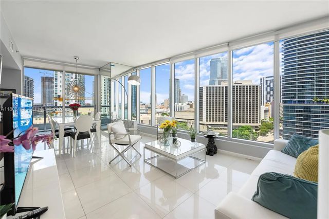 2 of 20 - 485 Brickell Avenue #1604, Miami, FL