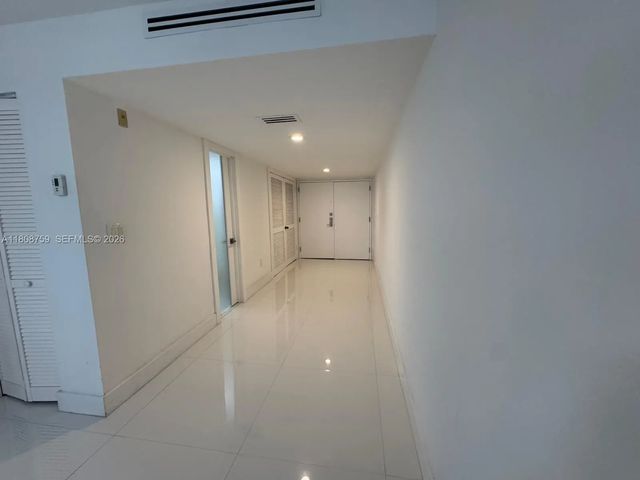 2 of 28 - 6423 Collins Avenue #1001, Miami Beach, FL