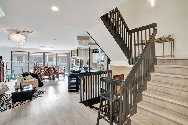 3 of 50 - 21388 Marina Cove Circle #13-g, Aventura, FL