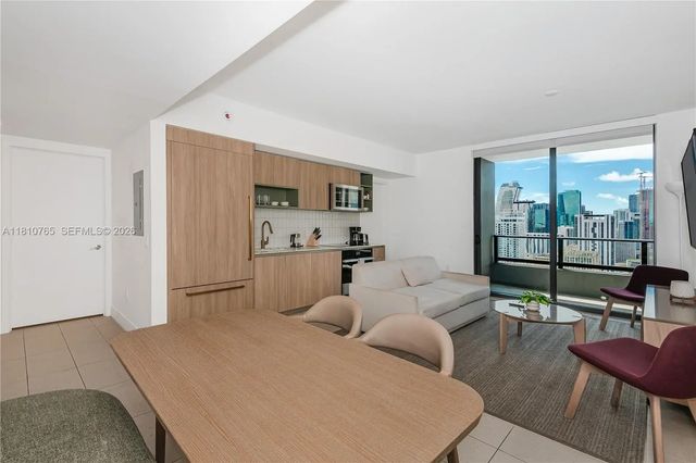 4 of 43 - 159 Ne 6th Street #3205, Miami, FL
