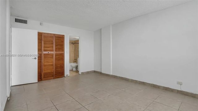 4 of 19 - 3660 Ne 166th Street #603, North Miami Beach, FL